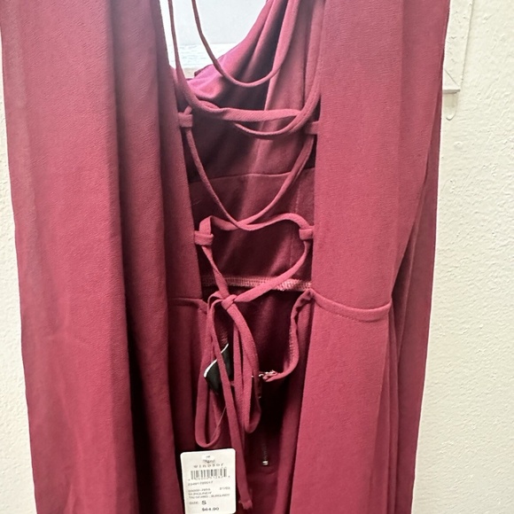 Windsor Burgundy Long Sleeve Square Neck Dress - Picture 4 of 12